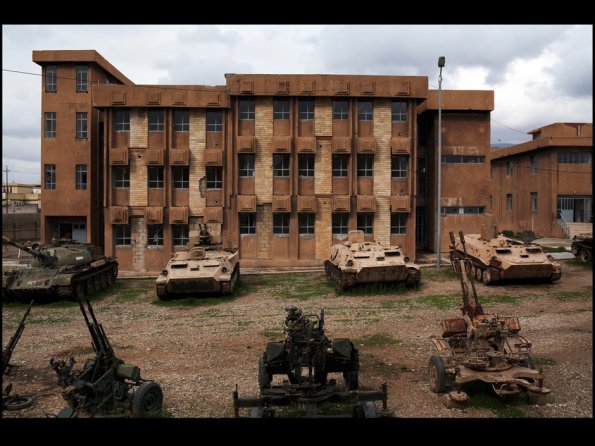 ancien-batiment-de-la-securite-de-saddam-hussein_940x705